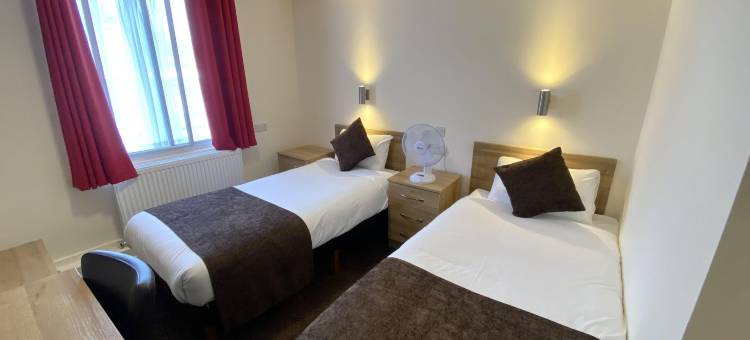 布列塔尼亚拉斯山酒店(Russ Hill Hotel)图片