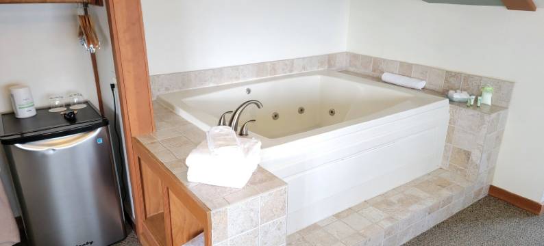 苍鹭旅馆及都会型 Spa(The Heron Inn and Day Spa)图片