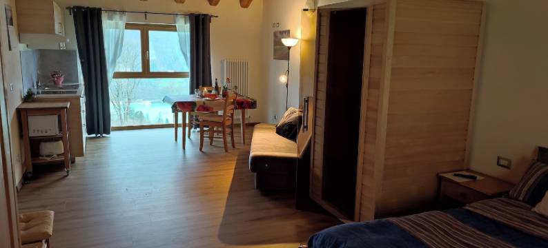 艾蒙蒂(Ai Monti)图片