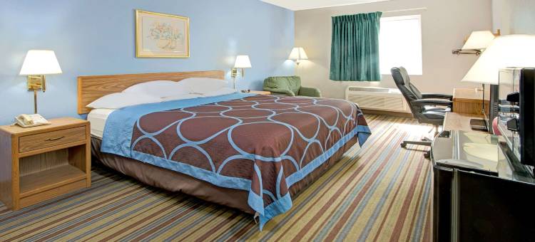 彭顿海滩-圣路易斯莫区温德姆速8酒店II号(Super 8 by Wyndham Pontoon Beach IL/St. Louis MO Area)图片