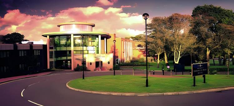 达斯伯里公园酒店(Daresbury Park Hotel & Spa)图片