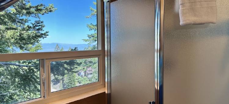 7 Mins to Lake Tahoe Beaches, 3 Mins to Heavenly Ski Slopes! Breathtaking Views!图片
