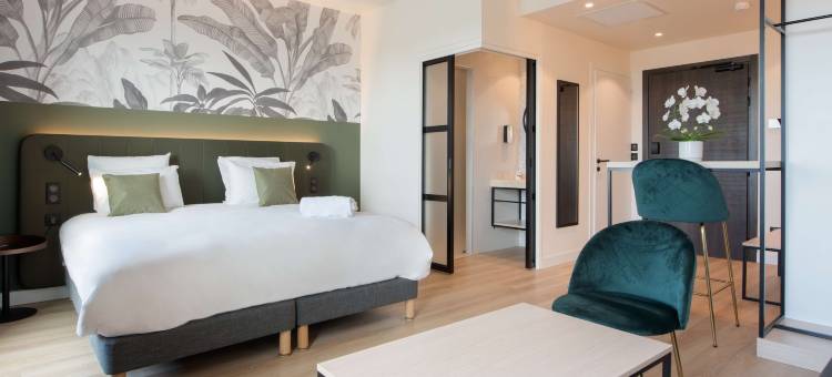 里昂东康铂智能酒店-欧洲展览中心布朗航空(Campanile Smart Lyon Est - Eurexpo Bron Aviation)图片