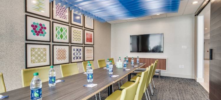 登顿南智选假日套房酒店(Holiday Inn Express & Suites Denton South)图片