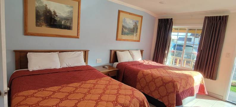 汤豪斯汽车旅馆(Townhouse Motel)图片