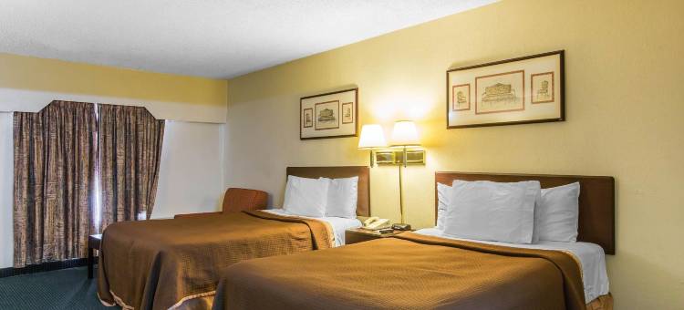 罗德威酒店玛丽埃塔靠近多宾斯空军基地(Rodeway Inn)图片