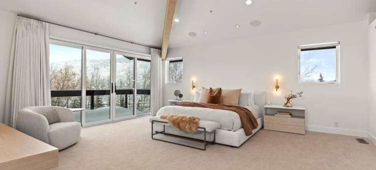 Wonderland Estate 6 卧室 PAS-2680 由 KBM(Kbm Resorts Private Home Estate Indoor Pool Theater Pool Table Shuffle Board Workout Room Pas-2680)图片