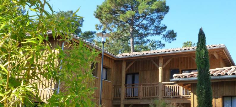 费雷酒庄温泉水疗酒店(Domaine du Ferret Restaurant & Spa)图片