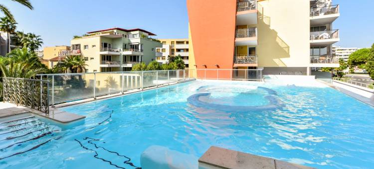 魅力港口皮埃尔度假公寓高级酒店(Résidence Pierre & Vacances Premium Port Prestige)图片