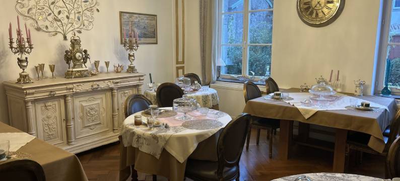 法伊鲁克斯城堡(Le Château de Failloux, Piscine intérieure)图片