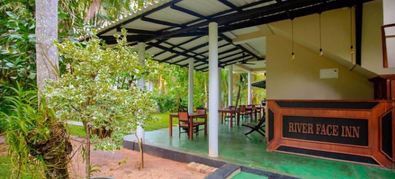 亚拉河面客栈(Yala River Face Inn)图片