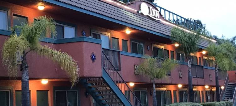 橡树岭酒店(Oakridge Inn)图片