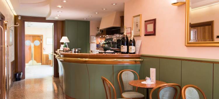 美达利奥尼皮酒店(Phi Hotel Dei Medaglioni)图片