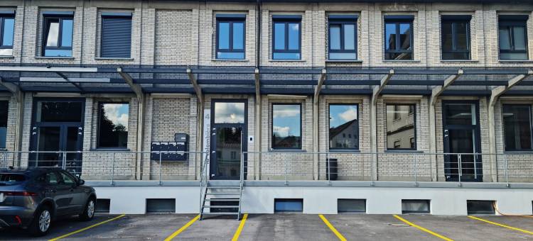 由LNA运营的LA FACTORY(La Factory by Lna)图片