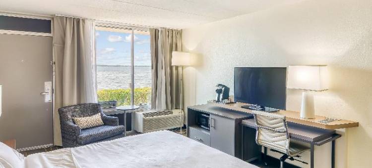 Holiday Inn 底特律湖区(Holiday Inn Detroit Lakes - Lakefront)图片