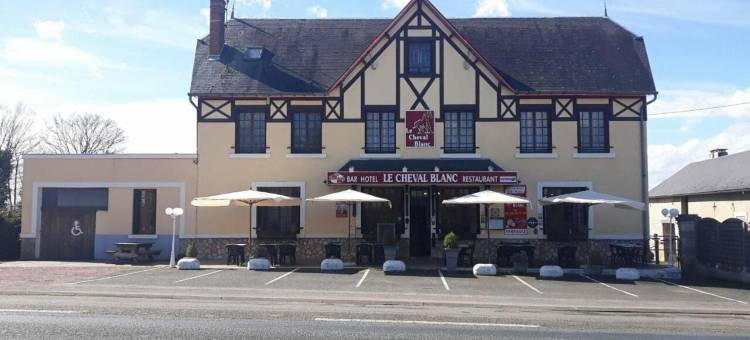 奇瓦尔布兰卡酒店(Logis le Cheval Blanc)图片