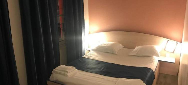 西泽酒店(Hotel César Centre-Ville Gare Charleville-Mézières)图片