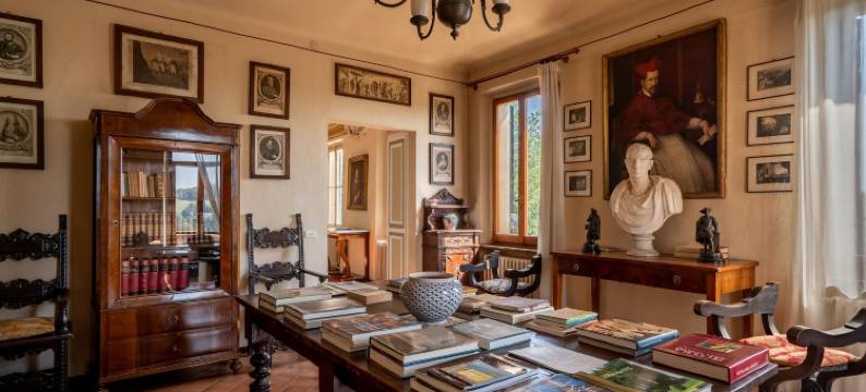 斯图尔特卡塔尼别墅十七世纪(Villa Cattani Stuart XVII Secolo)图片