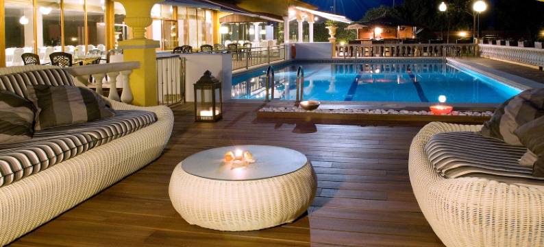 菲格雷斯公园酒店(Hotel & Restaurant Figueres Parc)图片