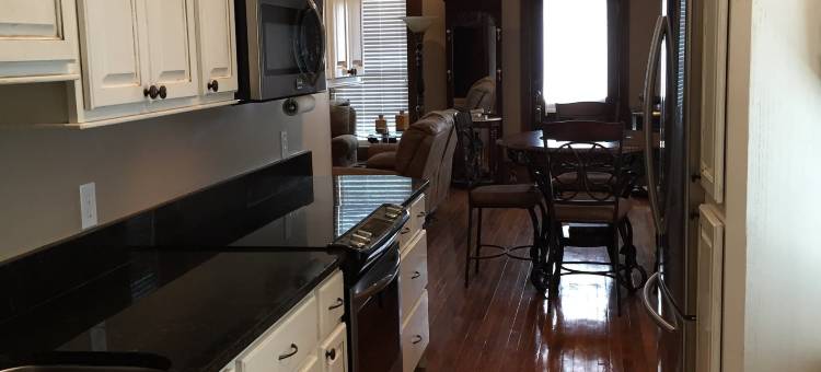 卡恩历史酒店(Historic Kahn Hotel)图片