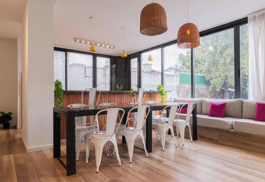 Mot Villa Plaza Armenia Hotel Overview