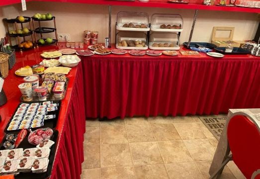 Hotel Elisenhof Hotel Overview