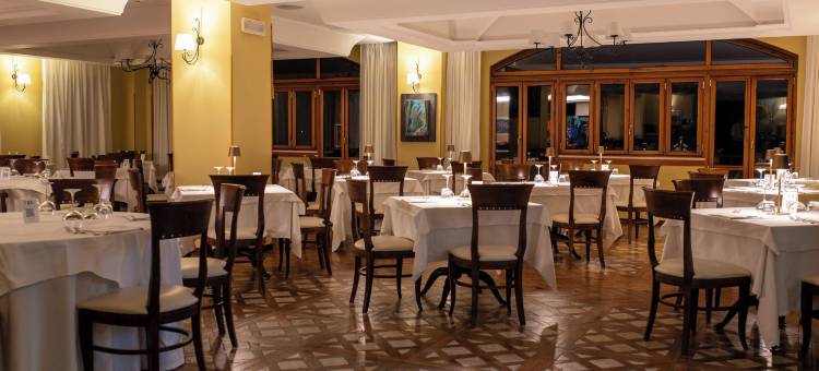 拉洛坎达狄卡斯特罗梅帝亚诺酒店(La Locanda di Castromediano - Al Becco Della Civetta)图片