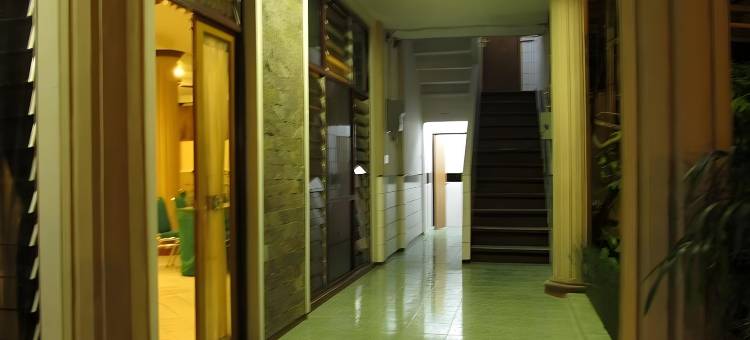 离印尼日惹黎波购物广场近的乐斯塔里酒店(Hotel Lestari Near Lippo Plaza Mall Jember Mitra RedDoorz)图片