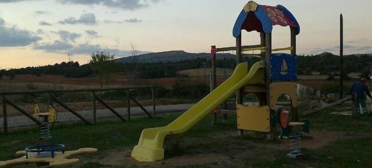 Self catering El Rincón del Alfoz for 14 people图片