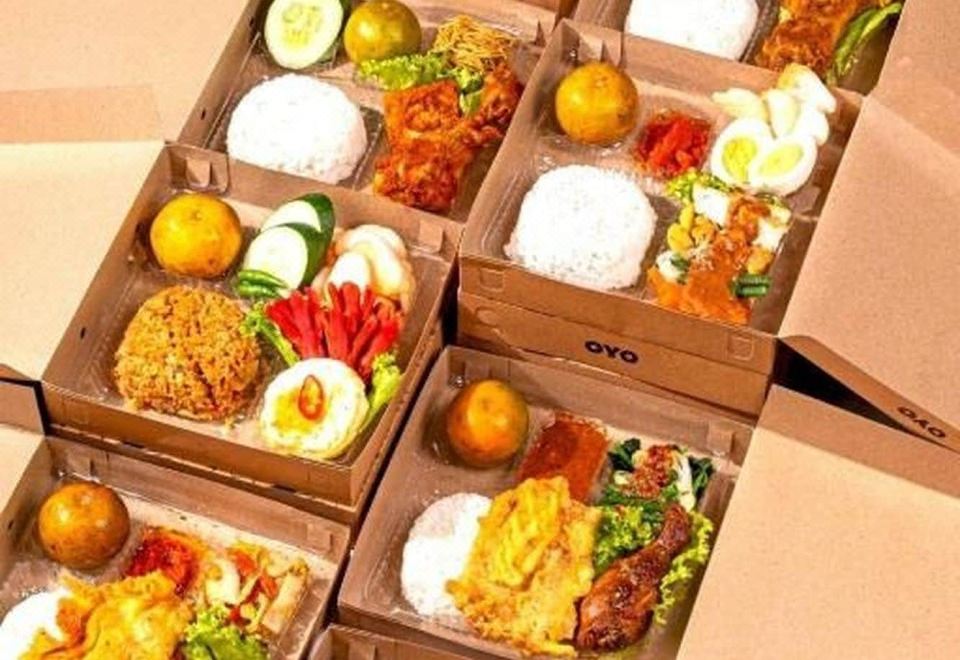 OYO 75592 Blue Tel Residence Hotel Overview