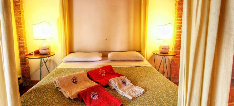 Panoramic Tuscan Villa图片