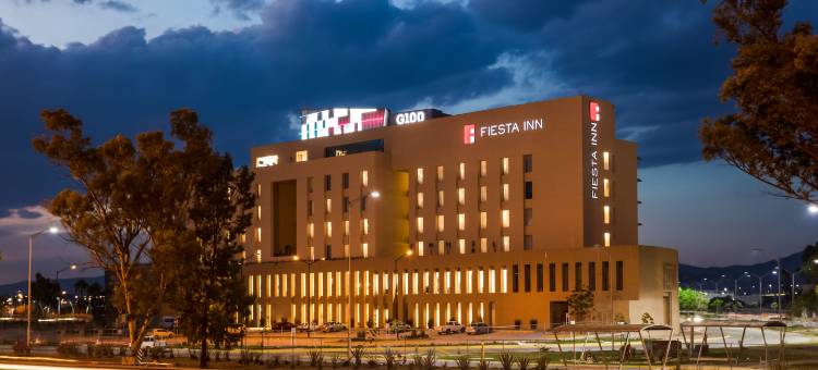 锡劳内陆港嘉年华酒店(Fiesta Inn Silao Puerto Interior)图片