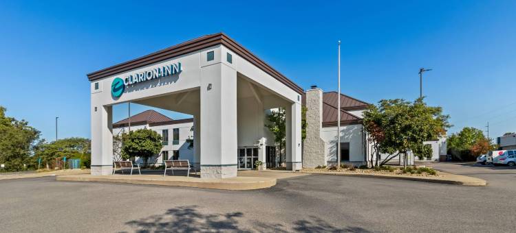 克拉丽奥酒店克兰伯里镇(Clarion Inn Cranberry Township)图片