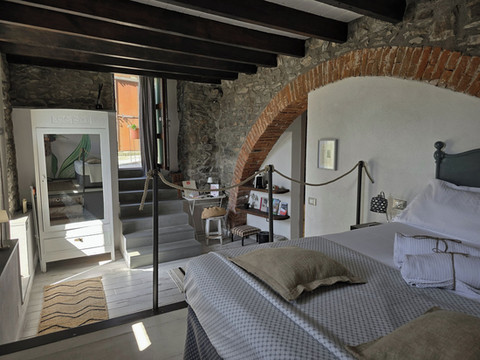 马杜内塔5特雷旅馆