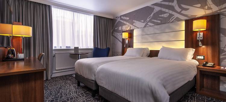 泰尔福特中心美居酒店(Mercure Telford Centre Hotel)图片