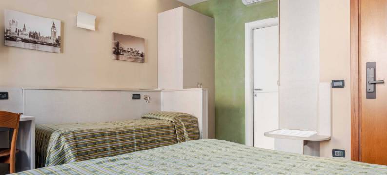 文蒂米利亚舒适住宿酒店3(Hotel Posta - Comfortable Stay in Ventimiglia)图片