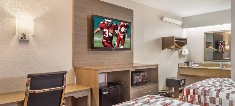 达拉姆杜克大学医学中心红顶酒店(Red Roof Inn Durham - Duke University Medical Center)图片