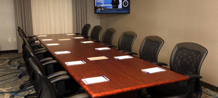 奥马哈南罗尔斯顿竞技场智选假日酒店(Holiday Inn Express & Suites Omaha South - Ralston Arena)图片