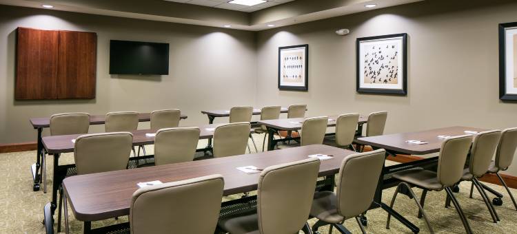 Staybridge Suites Des Moines Downtown图片