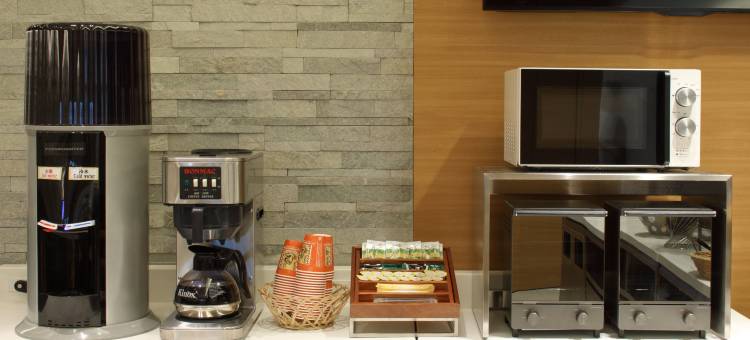 大阪难波日本桥红屋顶套房酒店(Red Roof Inn & Suites Osaka Namba Nipponbashi)图片