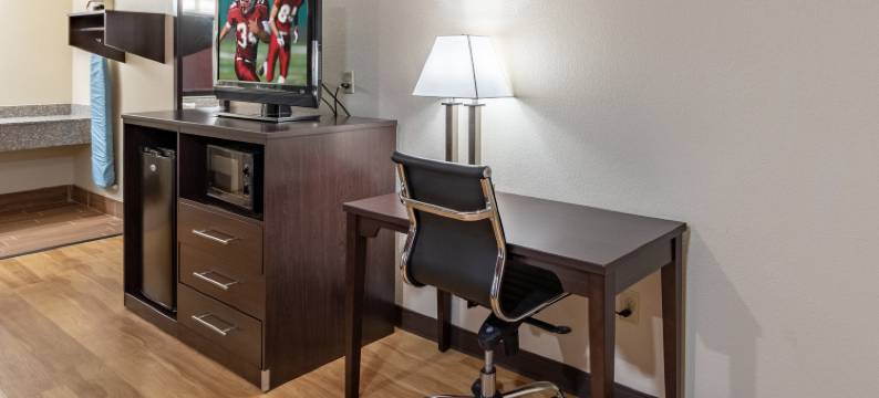 水牛城-TX红屋顶旅馆(Red Roof Inn Buffalo, TX)图片