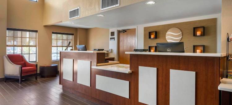 奥卡拉-银泉舒适酒店(Comfort Inn Ocala Silver Springs)图片