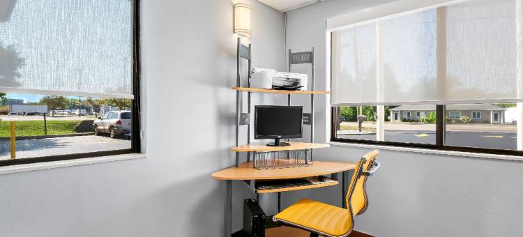 希尔斯代尔戴斯酒店(Days Inn by Wyndham Hillsdale)图片