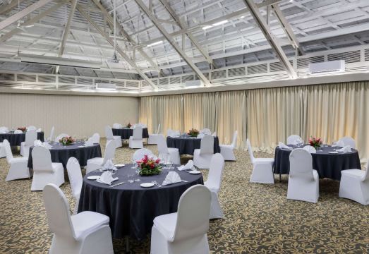 Novotel Nadi Hotel Overview