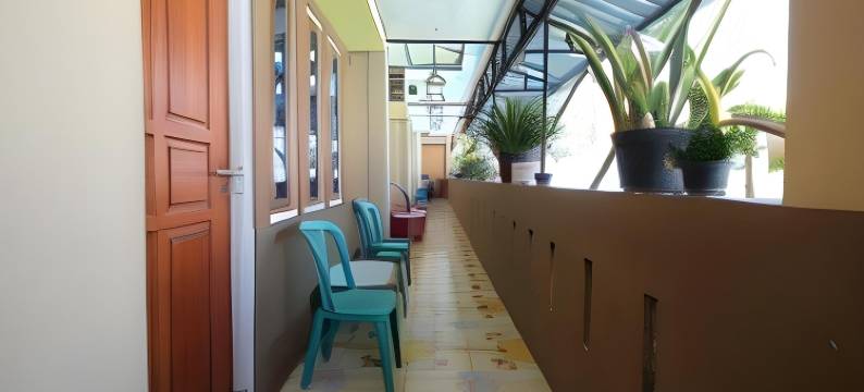 红多兹酒店-近古邦红树林(RedDoorz near Mangrove Forest Kupang)图片