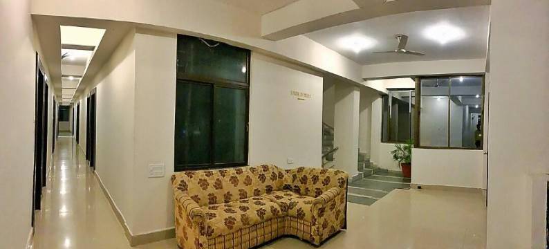 白珍珠酒店(Hotel White Pearl, Jabalpur)图片