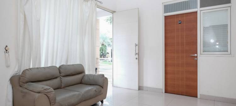 RedDoorz Near Unesa Citraland Surabaya图片