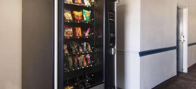 德克萨斯沃斯堡 - 市中心东 6 号开放式客房酒店(Studio 6 Fort Worth, TX - Downtown East)图片