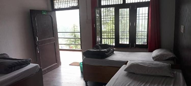 惊险狂热麦克劳德甘吉(Thrillomania Mcleodganj)图片