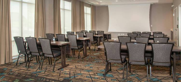 居家富尔顿梅普尔劳恩酒店(Residence Inn Fulton at Maple Lawn)图片
